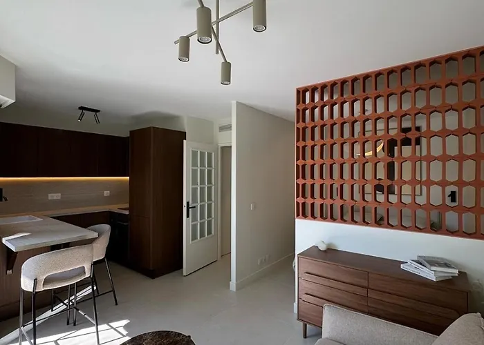 Premium 4 Pers - Linge Et Parking En Option * Antibes