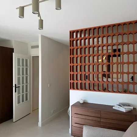 Premium 4 Pers - Parking Sur Demande * 昂蒂布